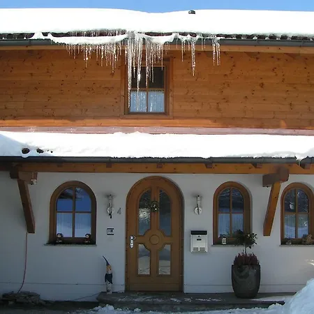 Mueller アパート